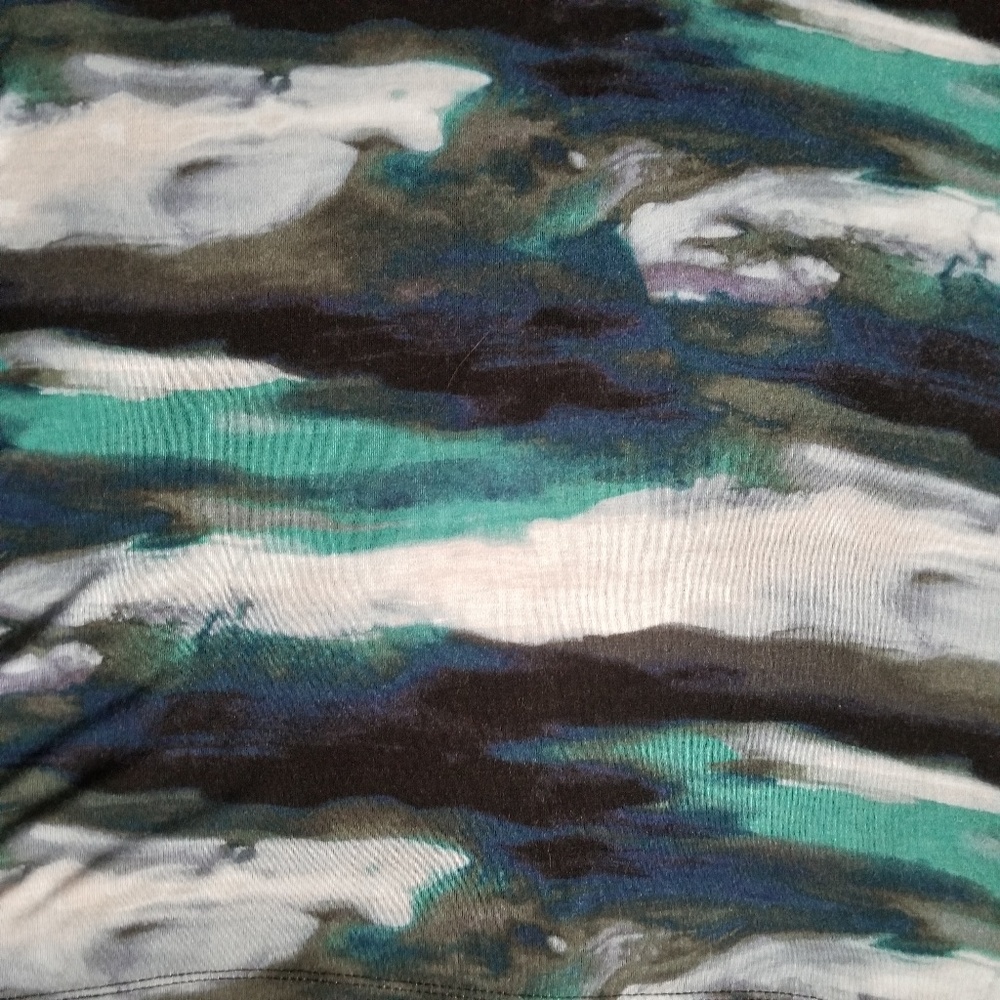 Flowy Marbled Top - Picture 5 of 7